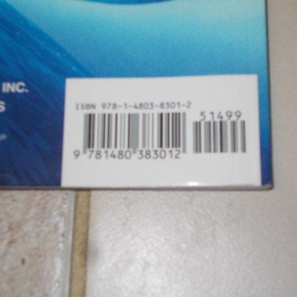 Collectable, "Frozen" easy piano, soft cover 71 pages - Picture 3 of 5